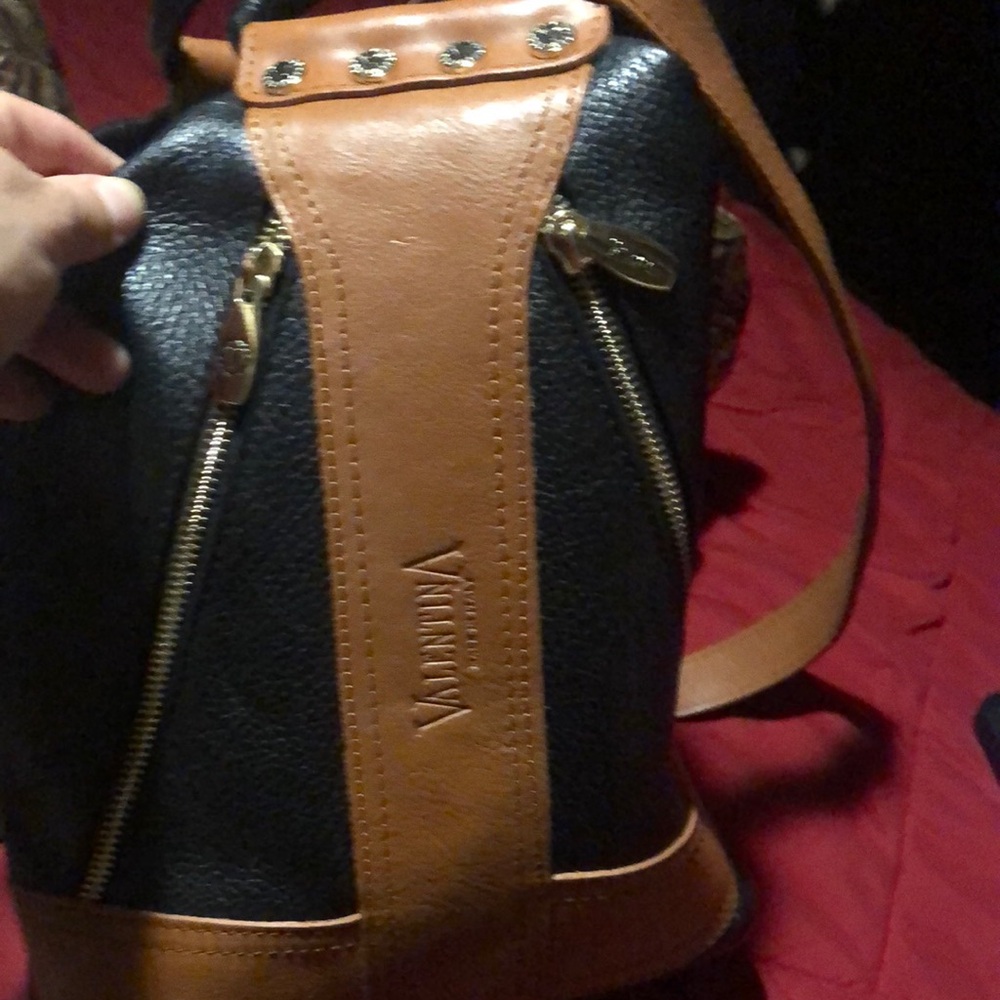 Valentina Black and Tan Shoulder Bag